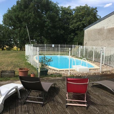 Grand Gite Avec Piscine, Cheminee Et Terrasse Pres De Luneville, Ideal Pour Familles Et Groupes - Fr-1-584-84 Athienville Exterior photo
