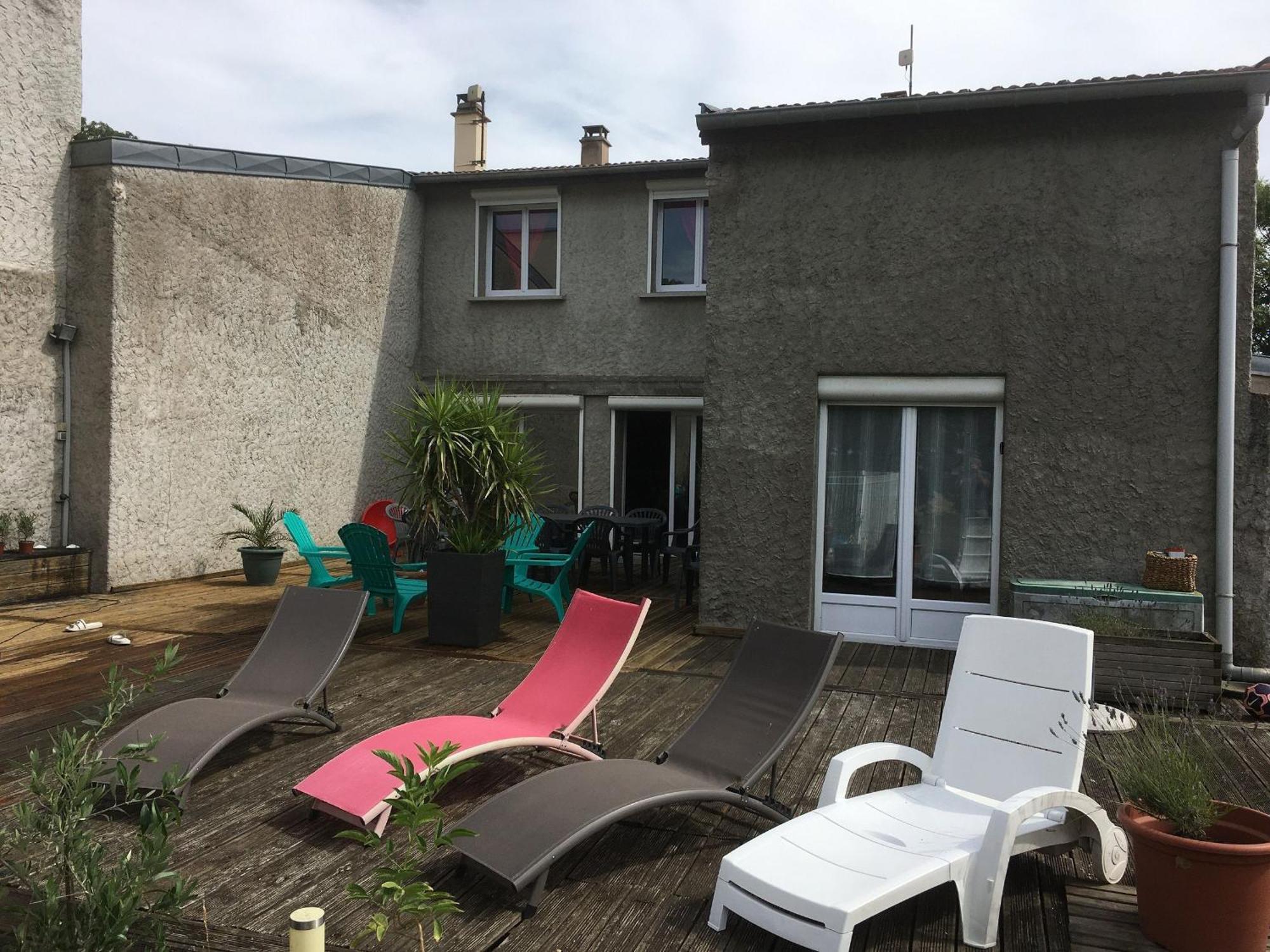 Grand Gite Avec Piscine, Cheminee Et Terrasse Pres De Luneville, Ideal Pour Familles Et Groupes - Fr-1-584-84 Athienville Exterior photo