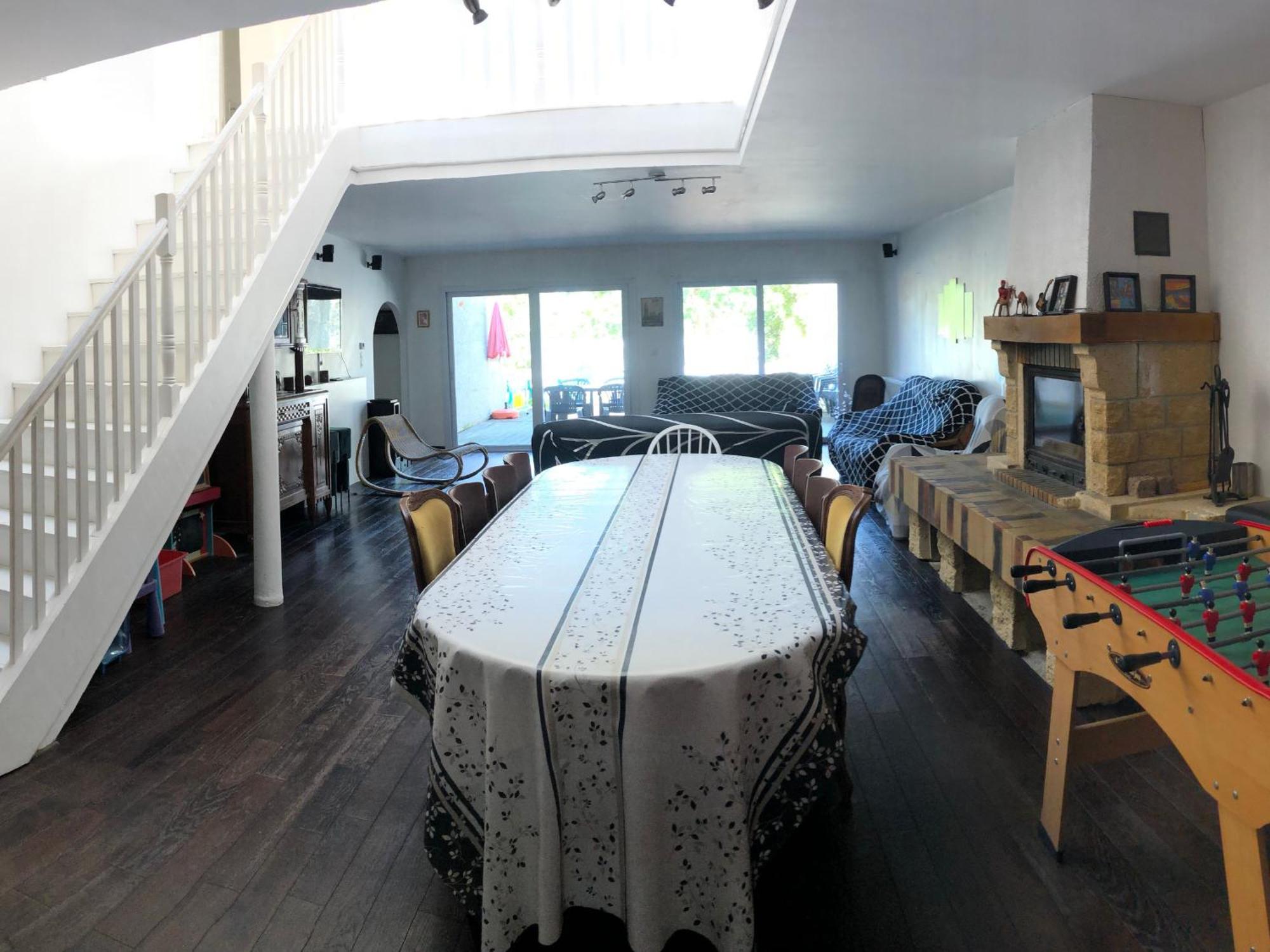 Grand Gite Avec Piscine, Cheminee Et Terrasse Pres De Luneville, Ideal Pour Familles Et Groupes - Fr-1-584-84 Athienville Exterior photo